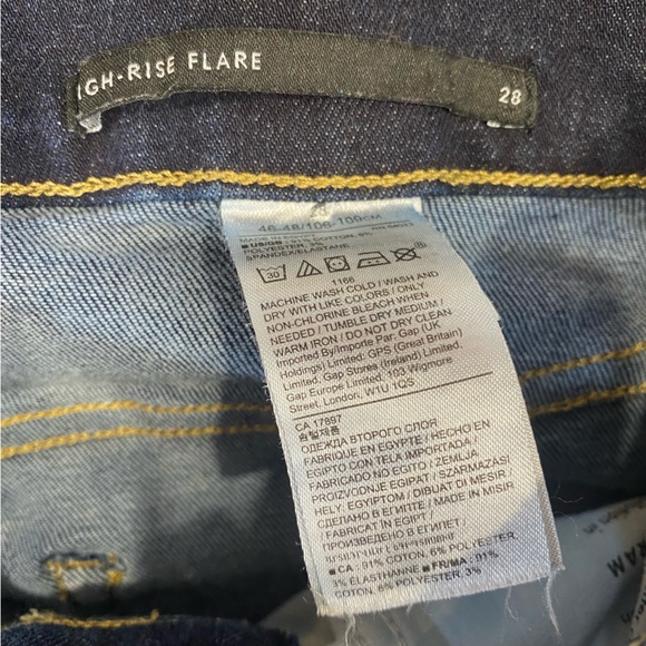 Banana Republic Dark Wash High Rise Flare Leg Jeans size 6 (EU 28) - Picture 5 of 7